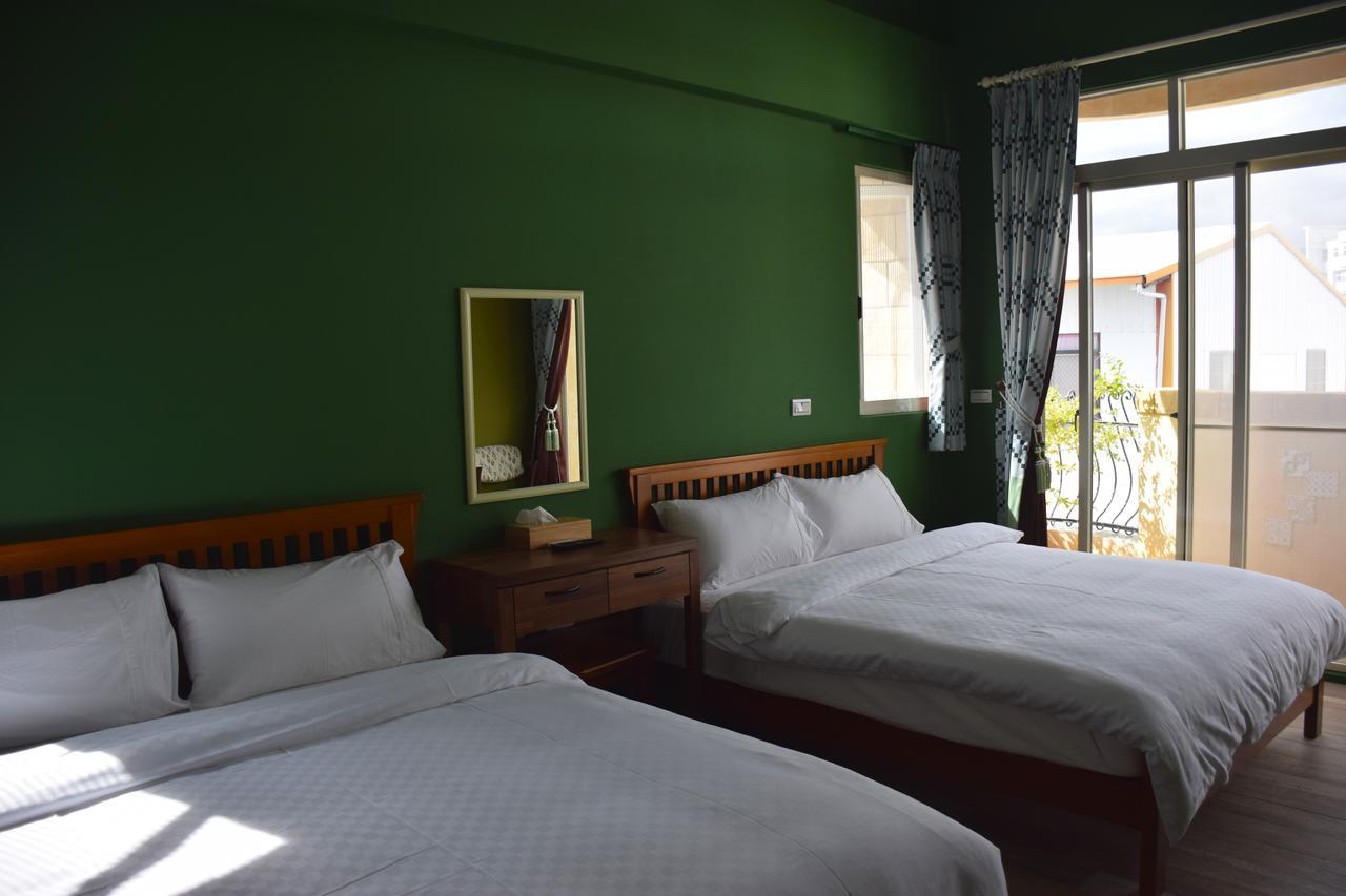 Red Roof B&B Taitung Екстериор снимка